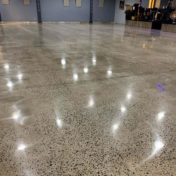 New warehouse floor polished with epoxy
